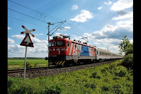 tn_hr-hz-passenger-train-toma_bacic_01.jpg
